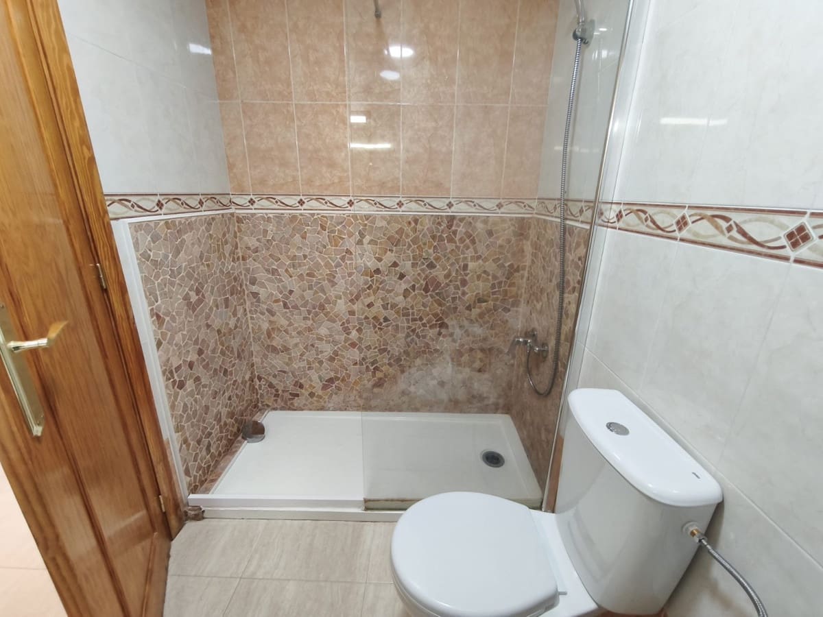 3 slaapkamer Huis te koop in Ciudad Quesada met zwembad - € 265.000 (Ref: 9602305)