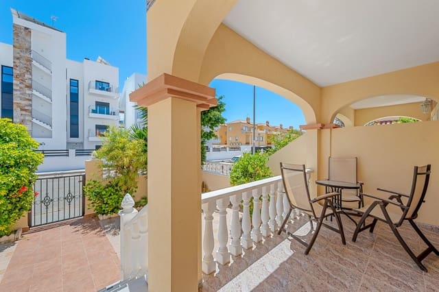 3 bedroom Townhouse for sale in La Zenia, Orihuela with pool garage - € 299,000 (Ref: 9602489)