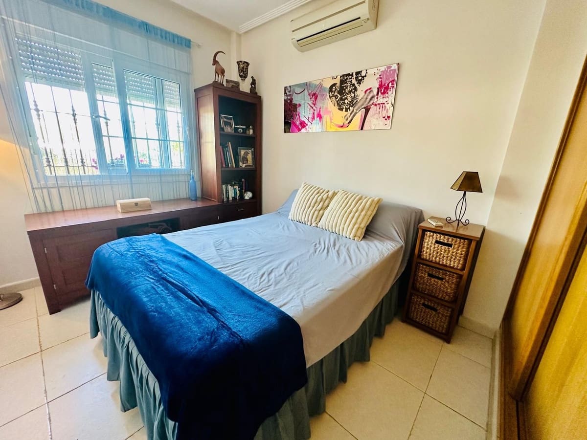 3 chambre Villa/Maison à vendre à Los Montesinos avec piscine - 299 500 € (Ref: 9603410)