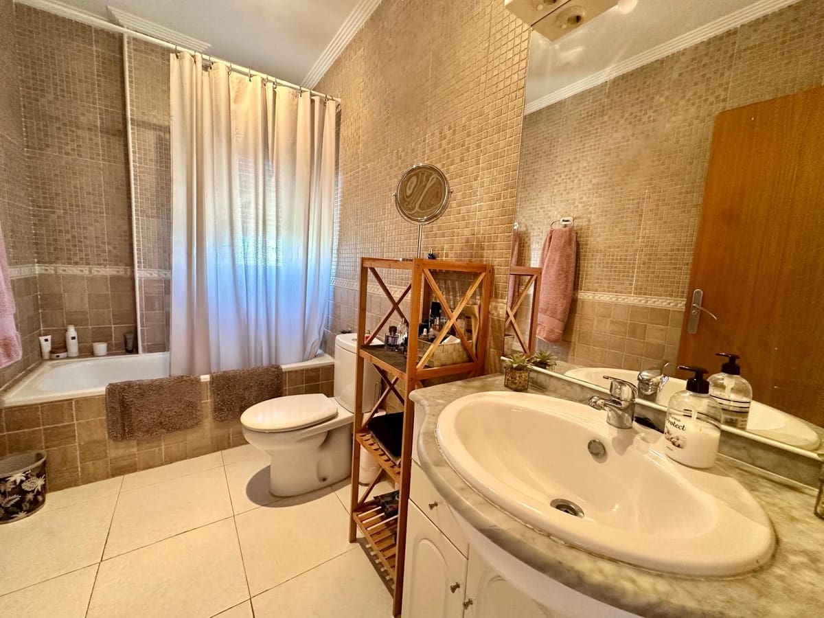 3 chambre Villa/Maison à vendre à Los Montesinos avec piscine - 299 500 € (Ref: 9603410)