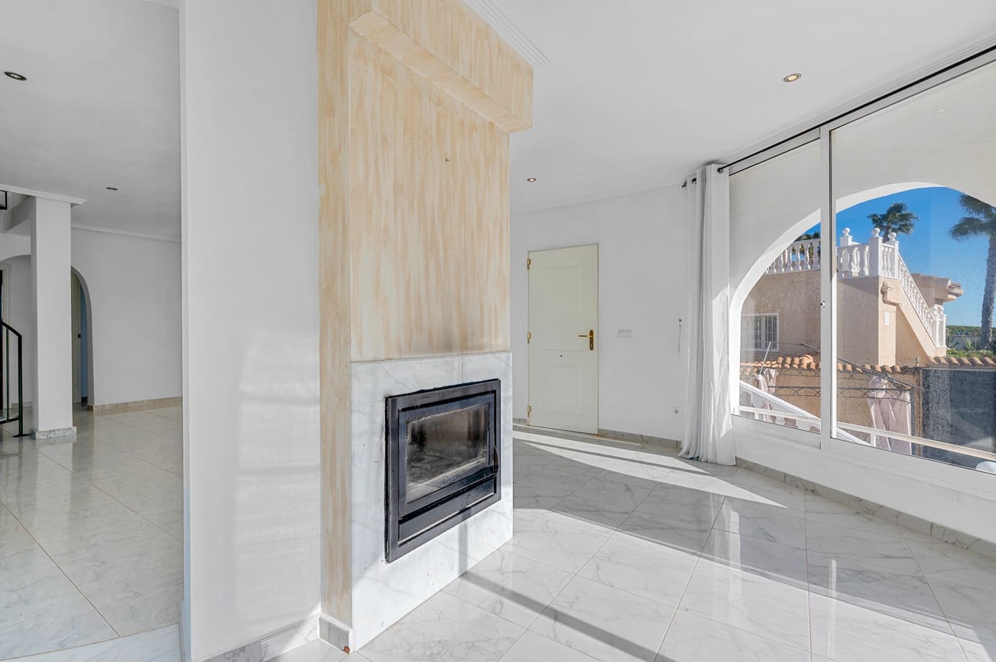 Chalet de 4 habitaciones en Ciudad Quesada en venta con piscina - 375.000 € (Ref: 9603411)