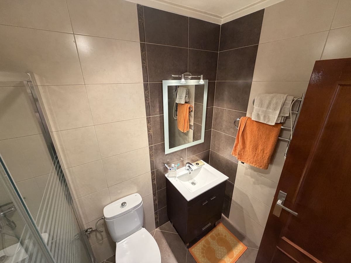 2 quarto Casa em Banda para venda em Villamartin com piscina garagem - 163 000 € (Ref: 9607032)