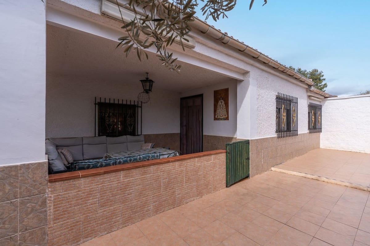 3 bedroom Finca/Country House for sale in Hondon de las Nieves with pool garage - € 264,950 (Ref: 9607033)