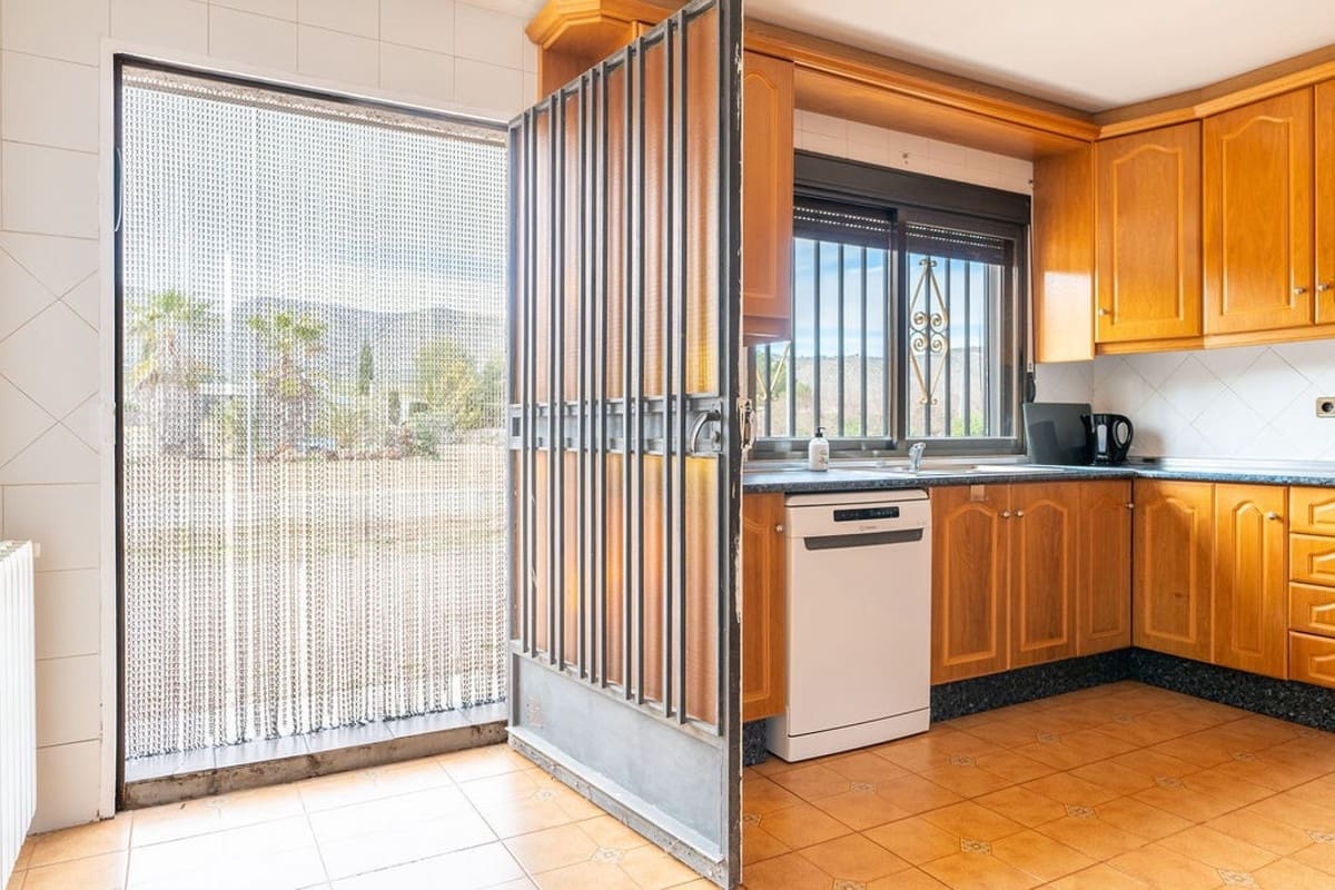 3 bedroom Finca/Country House for sale in Hondon de las Nieves with pool garage - € 264,950 (Ref: 9607033)