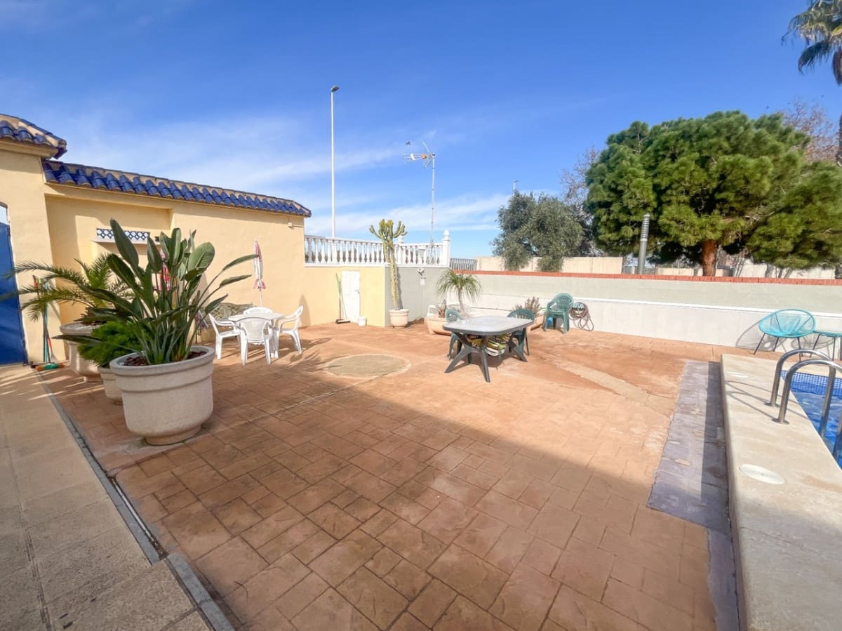 2 soveværelse Lejlighed til salg i La Mata med swimmingpool garage - € 270.000 (Ref: 9607035)
