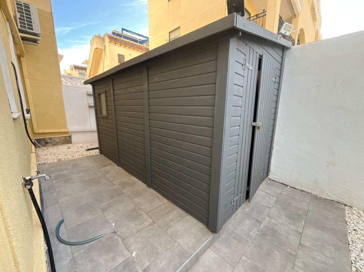 2 soveværelse Lejlighed til salg i La Mata med swimmingpool garage - € 270.000 (Ref: 9607035)