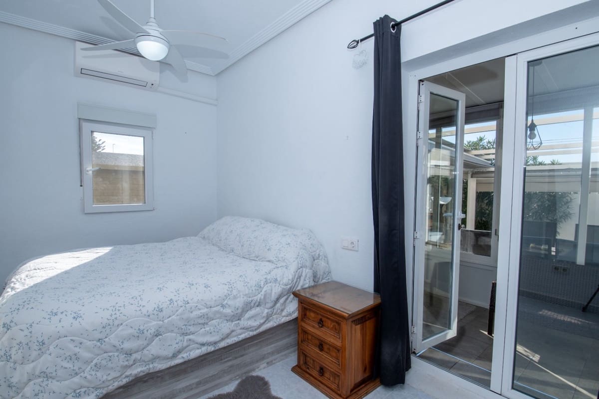 2 bedroom Apartment for sale in La Mata with pool garage - € 259,000 (Ref: 9607035)