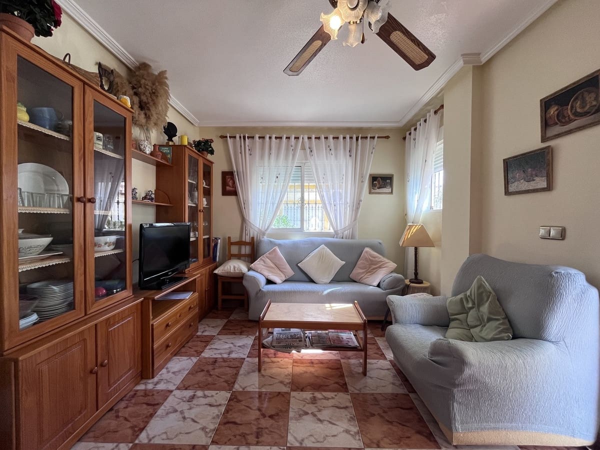 3 soverom Hus til salgs i La Zenia med svømmebasseng - € 229 000 (Ref: 9607041)