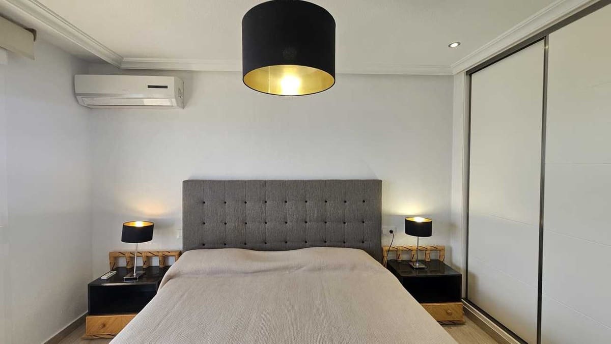 3 soverom Leilighet til salgs i Pilar de la Horadada med svømmebasseng garasje - € 450 000 (Ref: 9607043)