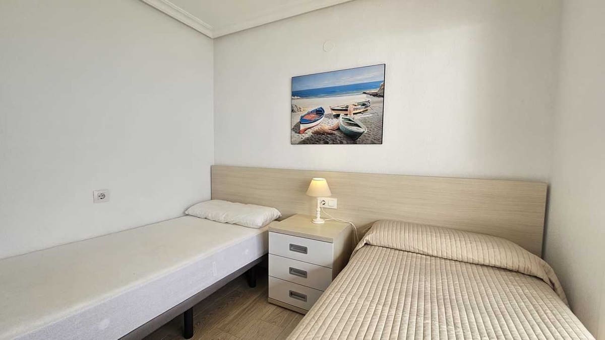 3 soverom Leilighet til salgs i Pilar de la Horadada med svømmebasseng garasje - € 450 000 (Ref: 9607043)