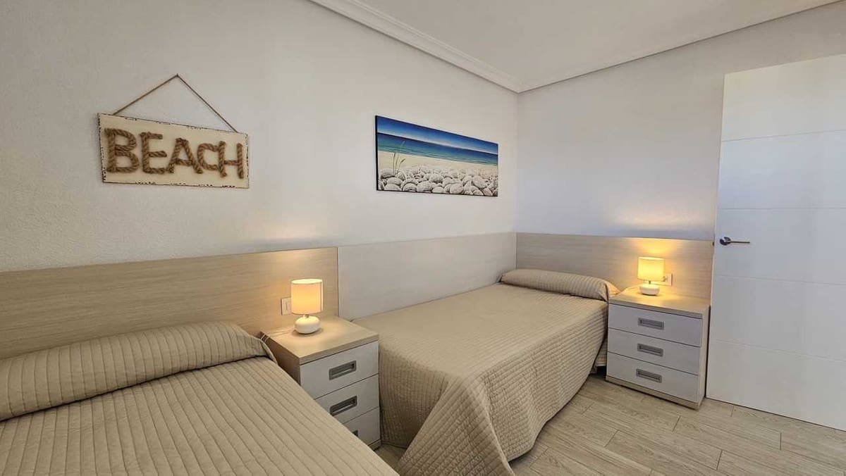 3 soverom Leilighet til salgs i Pilar de la Horadada med garasje - € 450 000 (Ref: 9607043)