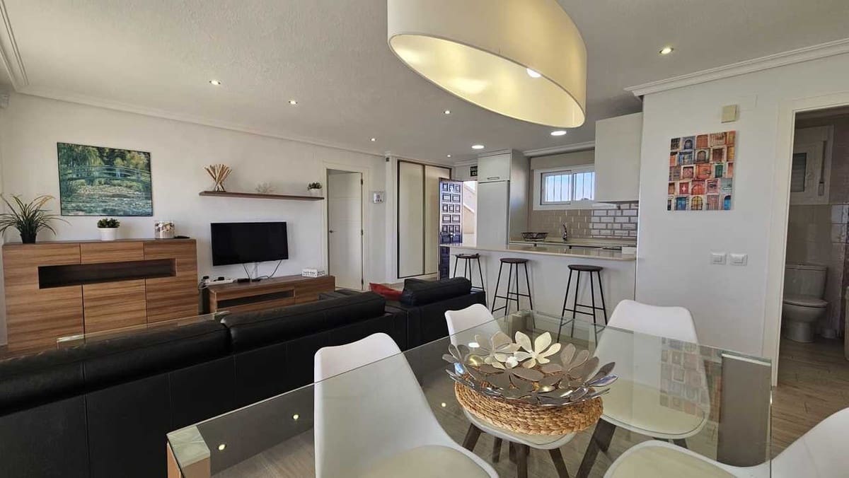 3 soverom Leilighet til salgs i Pilar de la Horadada med garasje - € 450 000 (Ref: 9607043)