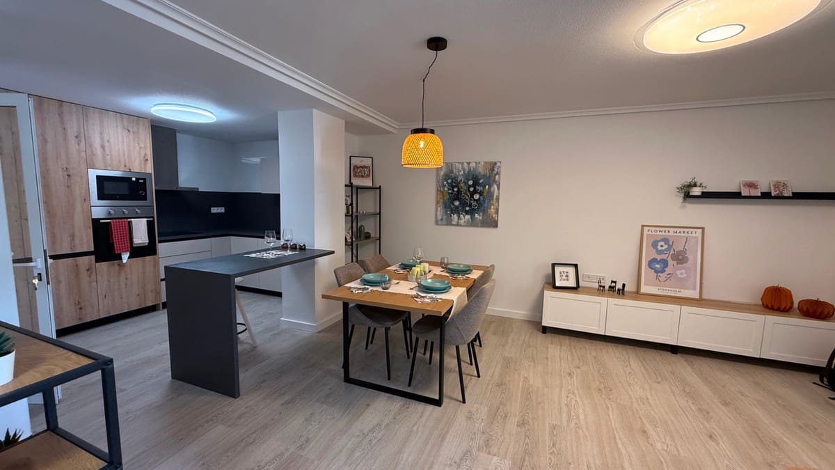 2 sovrum Lägenhet till salu i La Zenia med pool - 205 900 € (Ref: 9607044)