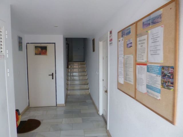 3 bedroom Apartment for sale in Playa Flamenca, Orihuela with pool - € 194,995 (Ref: 9610585)