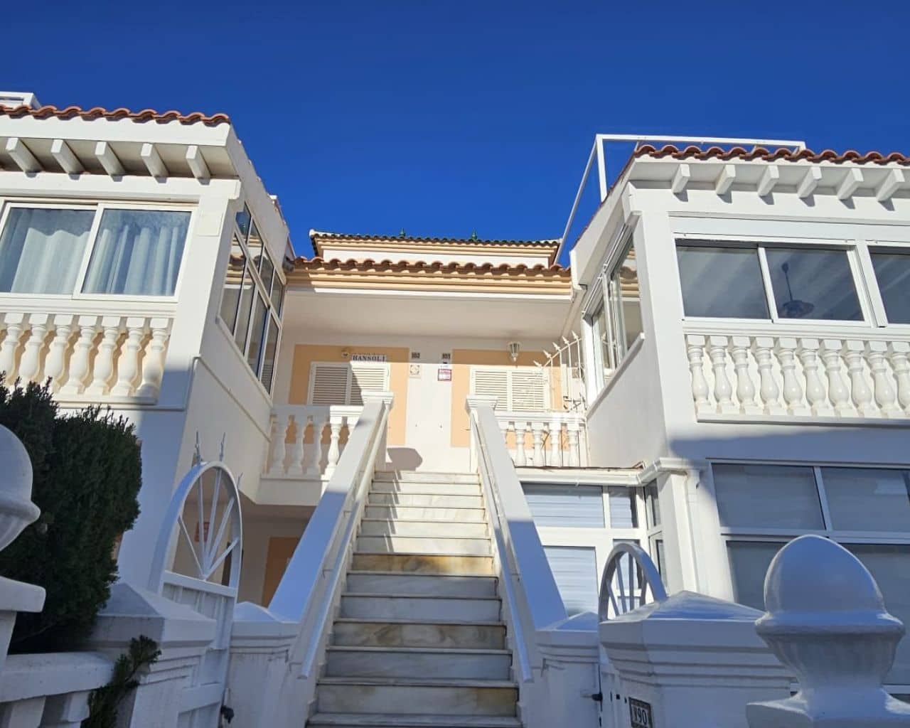 3 slaapkamer Penthouse te koop in Playa Flamenca met zwembad - € 230.000 (Ref: 9618853)