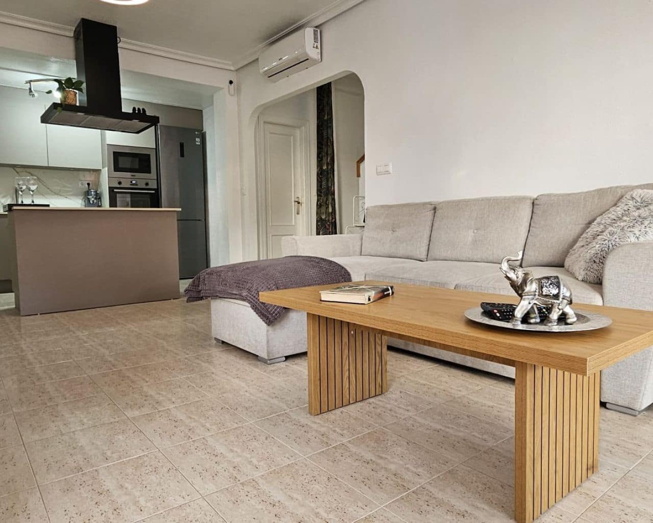 3 slaapkamer Penthouse te koop in Playa Flamenca met zwembad - € 230.000 (Ref: 9618853)