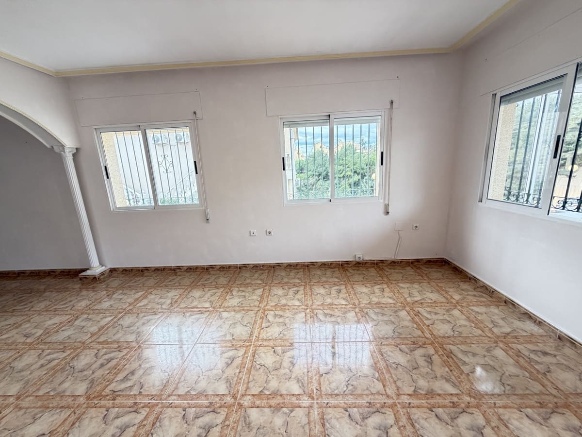 2 bedroom Apartment for sale in La Zenia with pool - € 165,000 (Ref: 9620746)