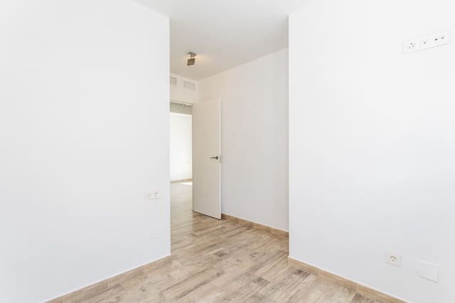 3 soverom Villa til salgs i Gran Vista - Olivo de Oro, Santa Pola med svømmebasseng garasje - € 405 000 (Ref: 9622049)