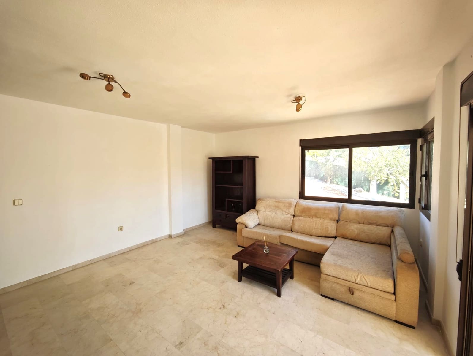 3 soveværelse Lejlighed til salg i Villamartin med swimmingpool garage - € 199.000 (Ref: 9625182)