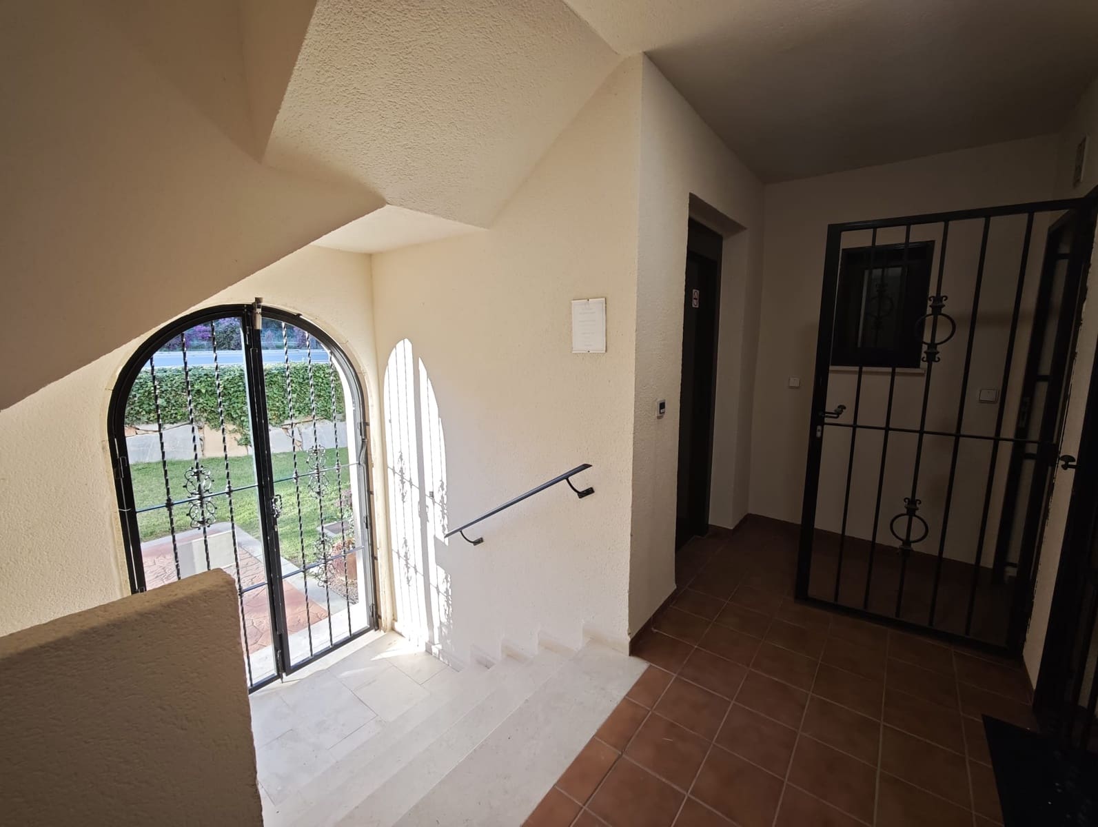 3 soveværelse Lejlighed til salg i Villamartin med swimmingpool garage - € 199.000 (Ref: 9625182)