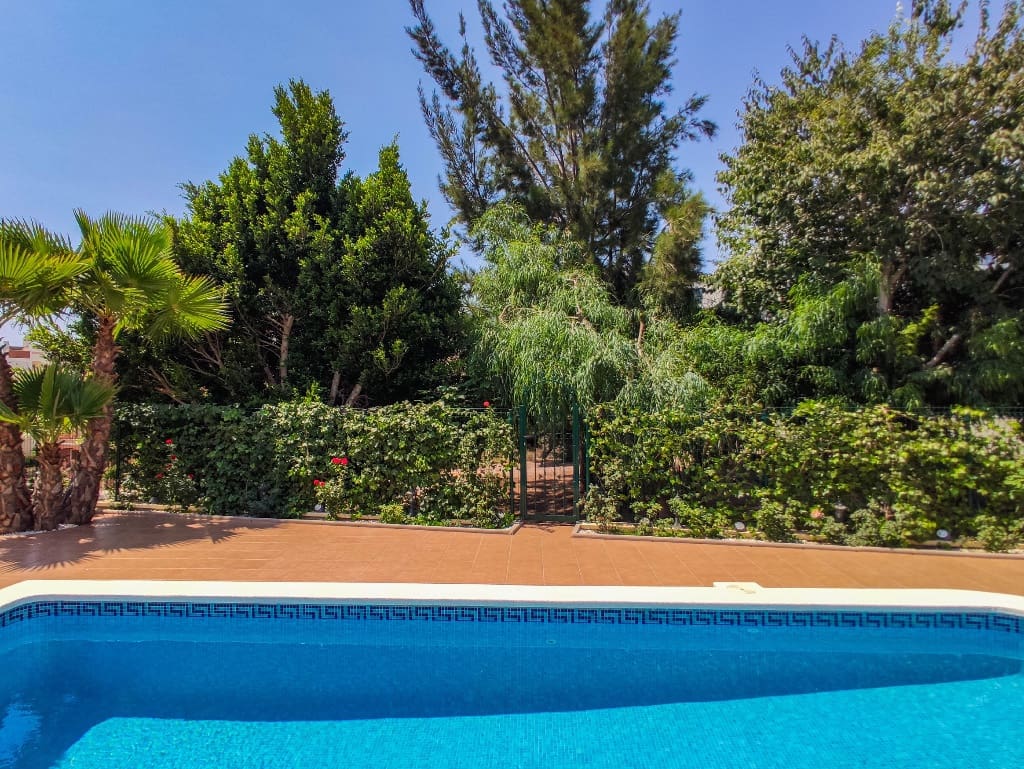 4 camera da letto Villa in vendita in Villamartin con piscina garage - 495.000 € (Rif: 9633720)