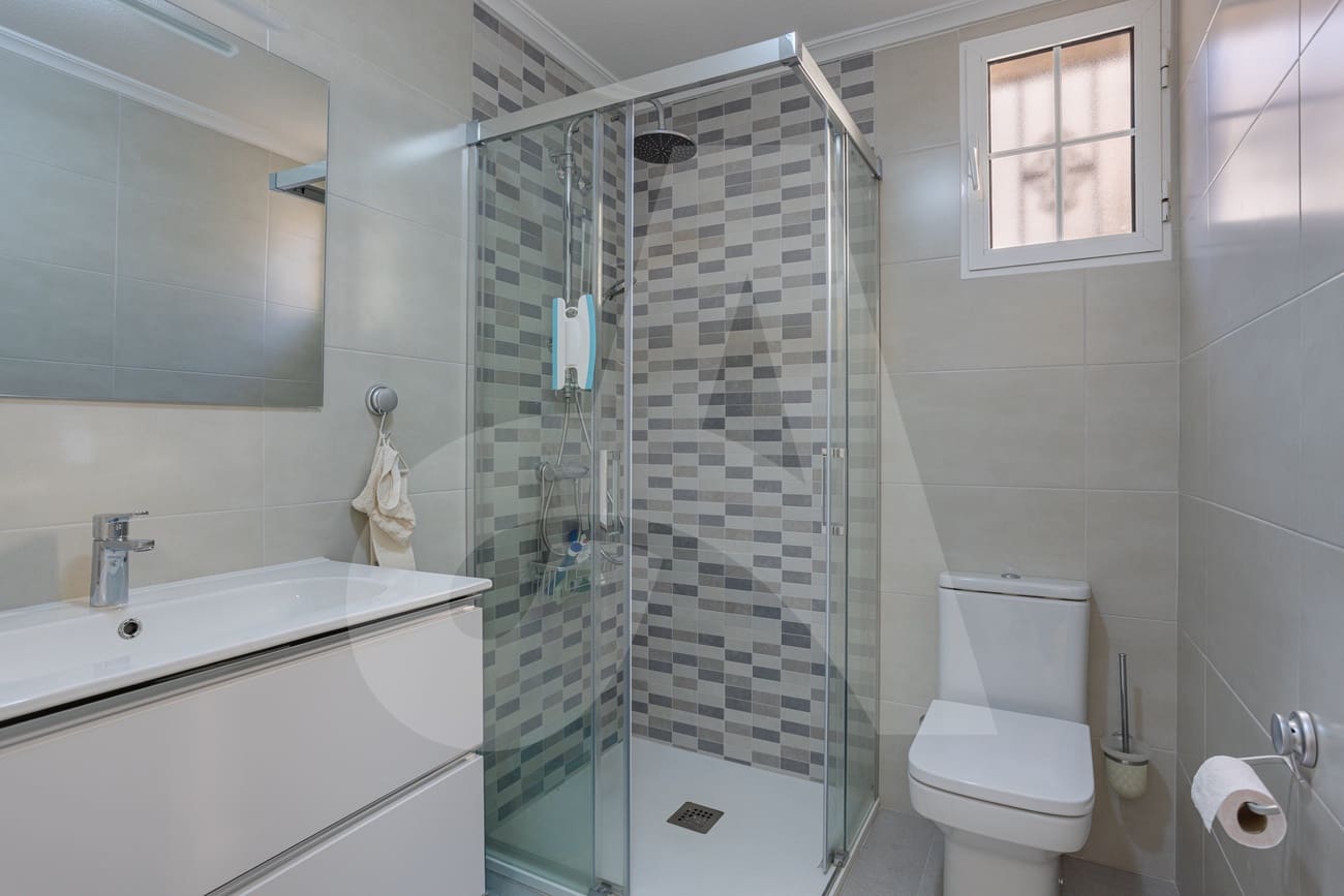 3 chambre Villa/Maison à vendre à El Raso avec piscine - 255 000 € (Ref: 9638089)