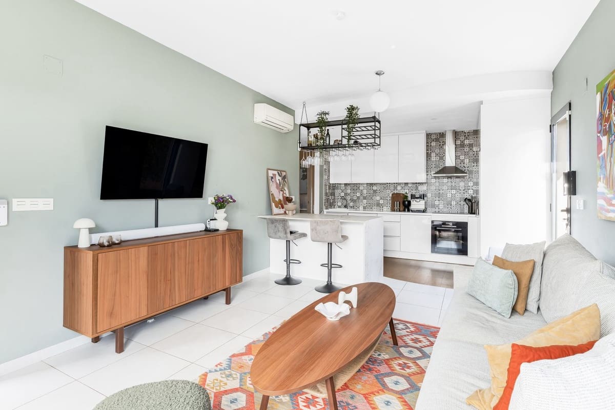 3 soveværelse Villa til salg i La Zenia med swimmingpool - € 499.000 (Ref: 9645668)