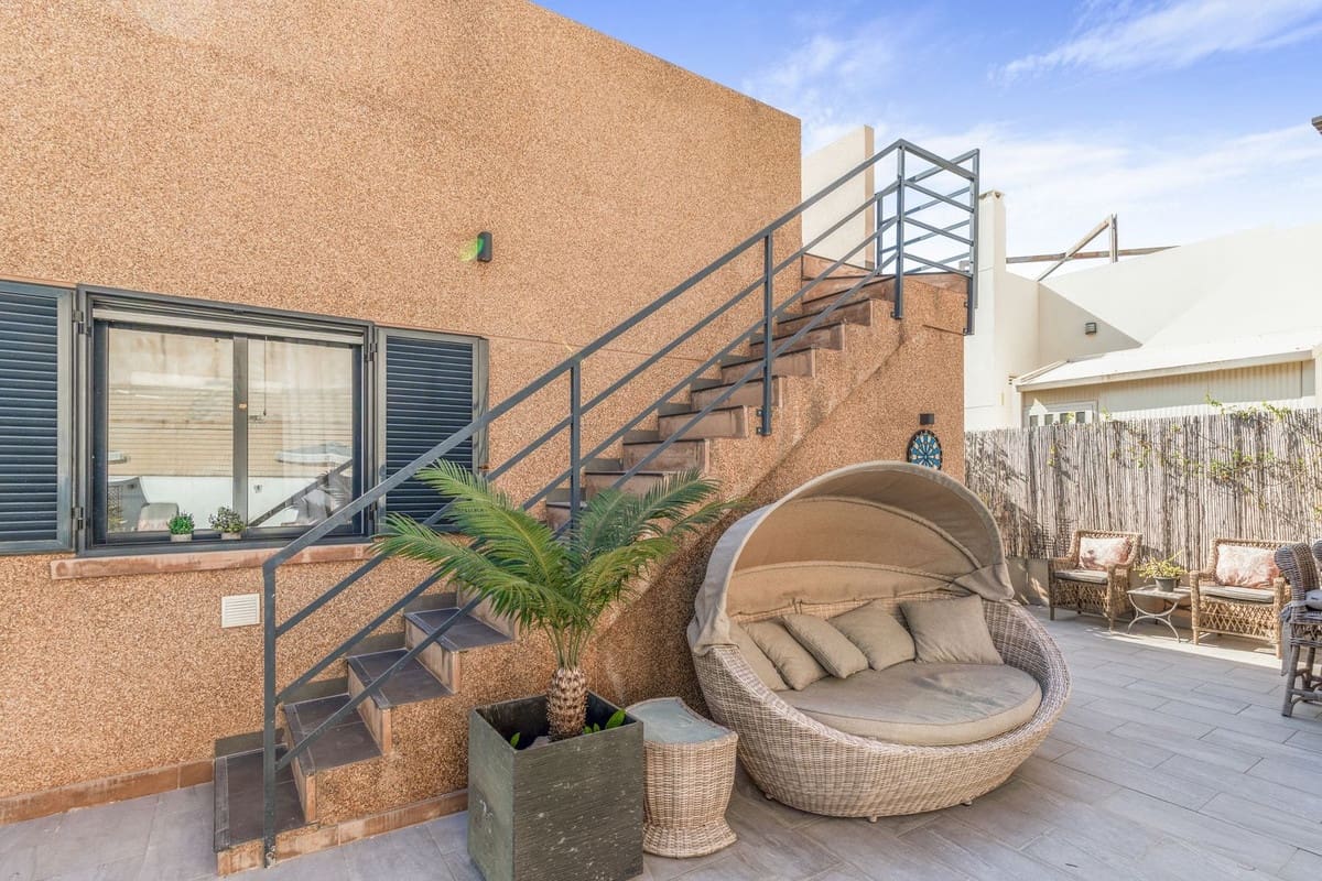 3 soveværelse Villa til salg i La Zenia med swimmingpool - € 499.000 (Ref: 9645668)