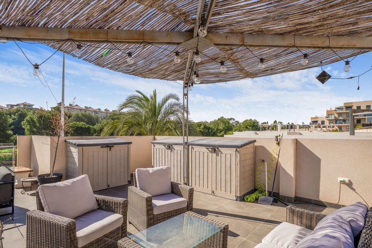 3 soveværelse Villa til salg i La Zenia med swimmingpool - € 499.000 (Ref: 9645668)