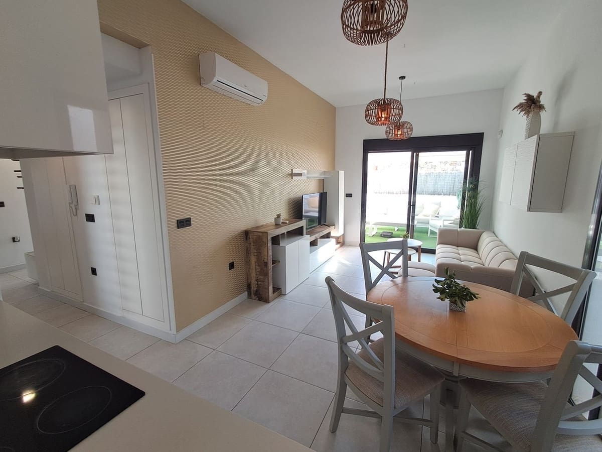 3 camera da letto Villa in vendita in Cabo Roig con piscina - 360.000 € (Rif: 9645671)