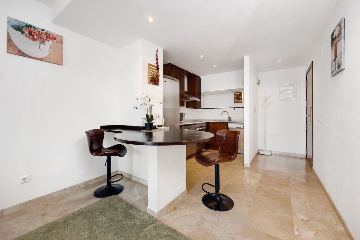 2 Zimmer Penthouse zu verkaufen in Orihuela Costa mit Pool Garage - 282.000 € (Ref: 9650768)