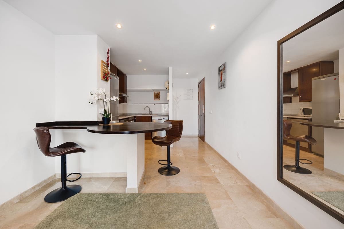 2 Zimmer Penthouse zu verkaufen in Orihuela Costa mit Pool Garage - 282.000 € (Ref: 9650768)