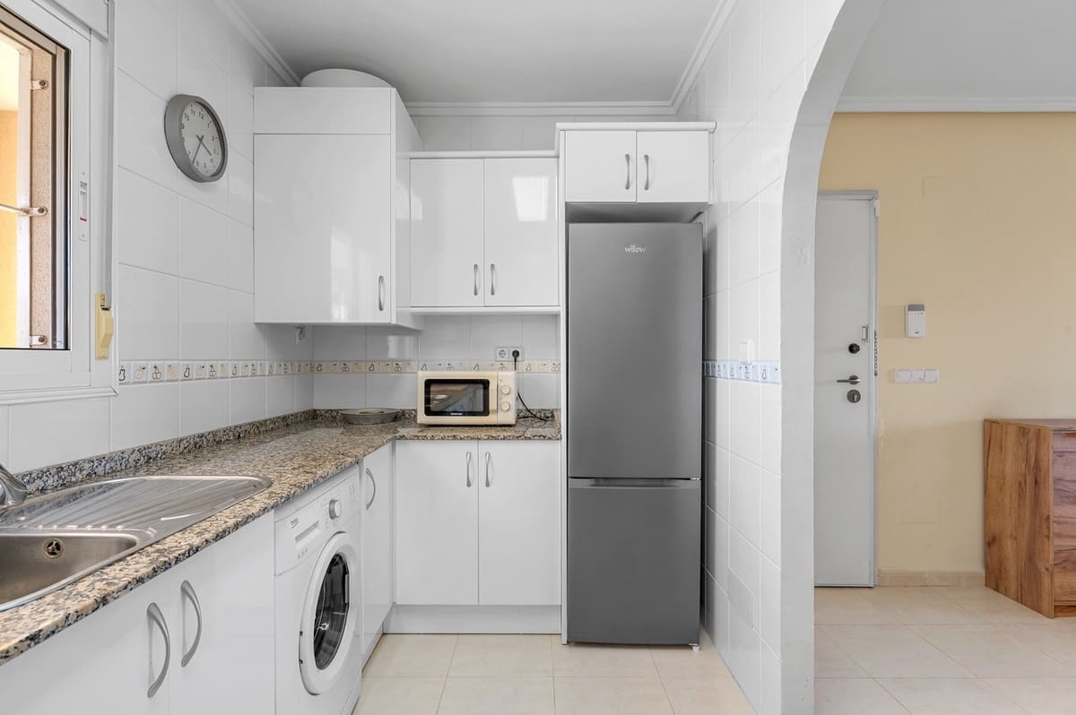 2 soveværelse Penthouse til salg i Ciudad Quesada med swimmingpool - € 159.000 (Ref: 9650769)