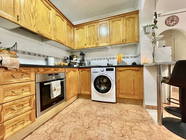 3 soverom Hus til salgs i Playa Flamenca, Orihuela med svømmebasseng - € 238 000 (Ref: 9650770)