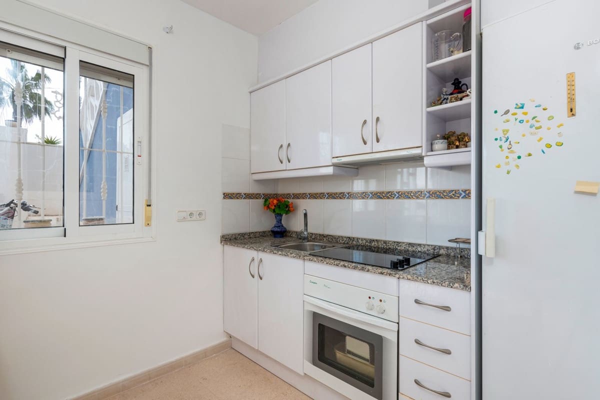 4 quarto Casa em Banda para venda em Ciudad Quesada com piscina garagem - 269 000 € (Ref: 9650771)