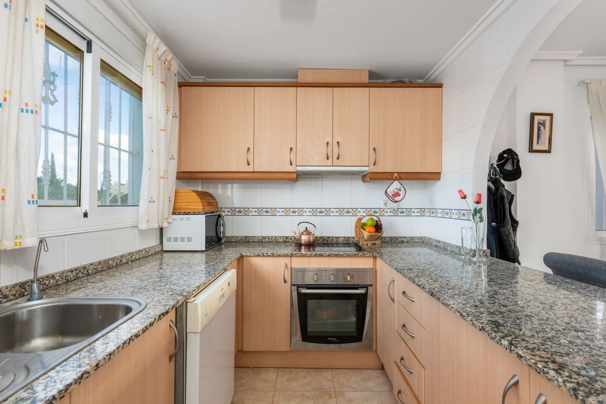 4 sovrum Hus till salu i Ciudad Quesada med pool garage - 269 000 € (Ref: 9650771)