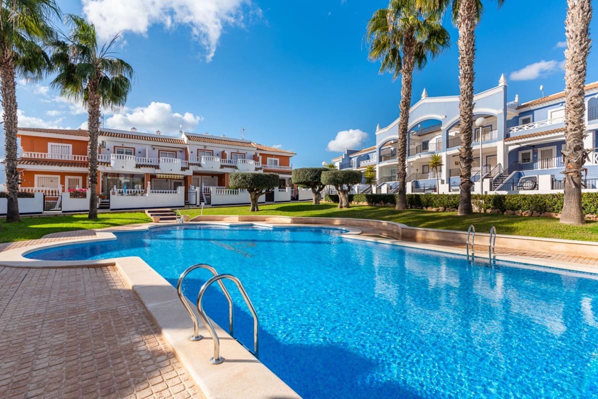 4 sovrum Hus till salu i Ciudad Quesada med pool garage - 269 000 € (Ref: 9650771)