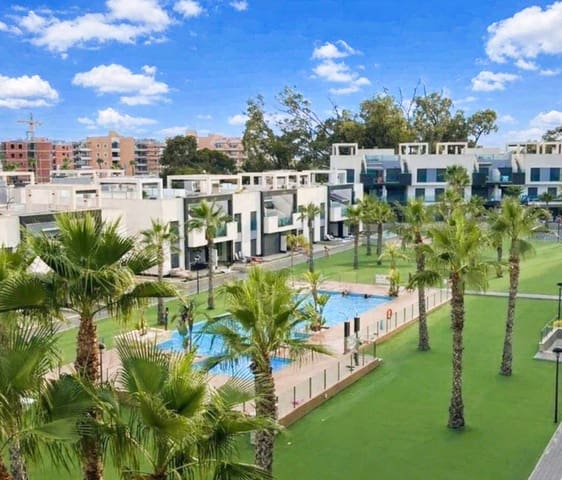 Ático de 2 habitaciones en El Raso, Guardamar del Segura en venta con piscina - 289.000 € (Ref: 9682265)