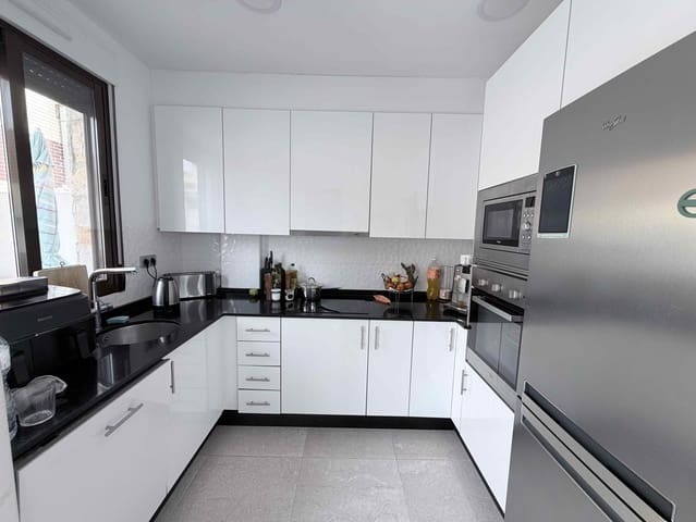 3 makuuhuone Omakotitalo myytävänä paikassa Cabo Roig, Orihuela mukana uima-altaan - 299 000 € (Ref: 9682266)