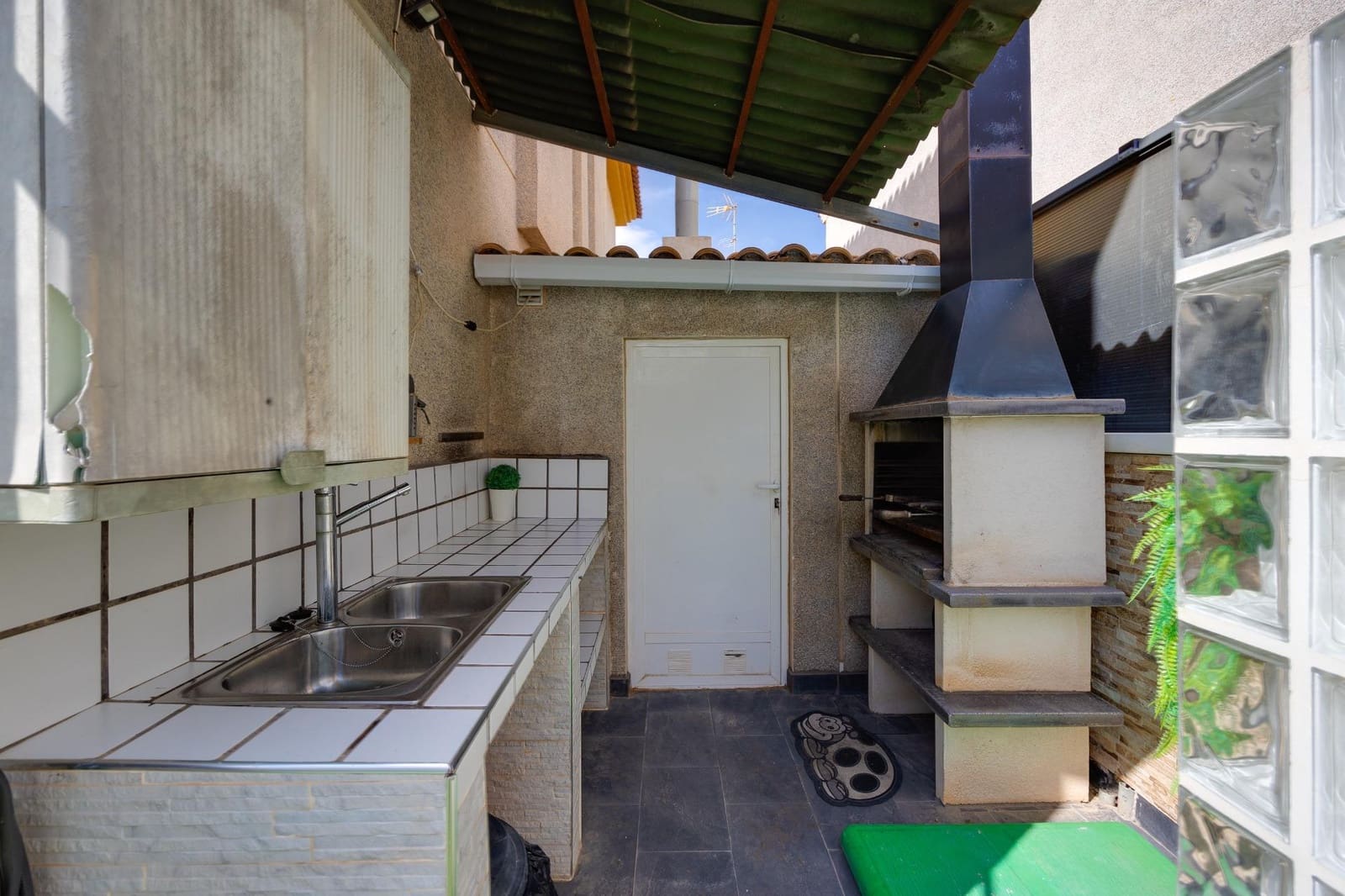 3 quarto Moradia para venda em Los Montesinos com piscina - 349 500 € (Ref: 9682268)