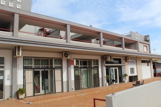 2 soverom Penthouse til salgs i Villamartin, Orihuela - € 148 000 (Ref: 9682273)