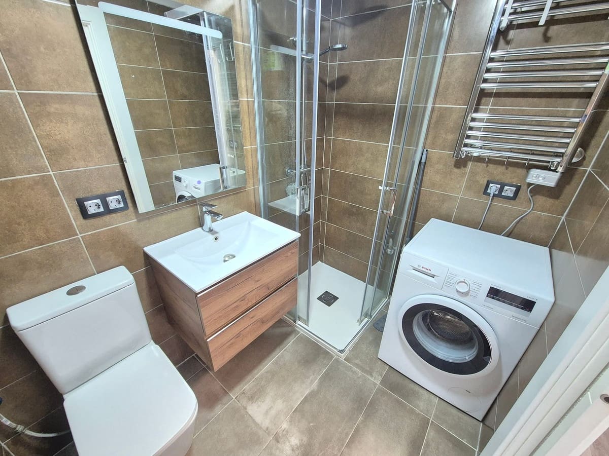 3 bedroom Penthouse for sale in Playa Flamenca with pool - € 167,500 (Ref: 9689954)