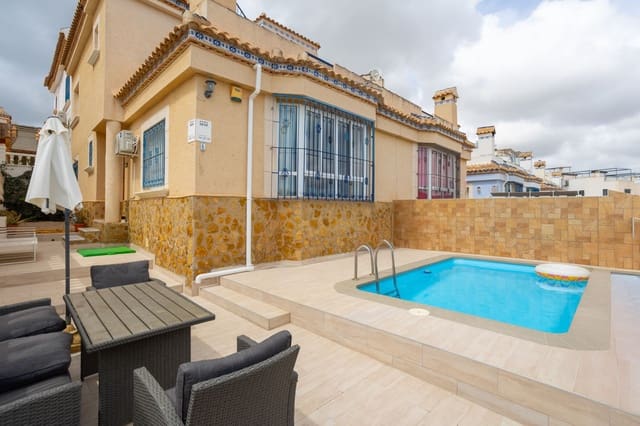 Casa de 3 habitaciones en Villamartin, Orihuela en venta con piscina - 239.000 € (Ref: 9689959)