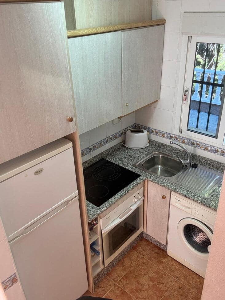 2 slaapkamer Appartement te koop in Algorfa met zwembad garage - € 119.500 (Ref: 9700140)