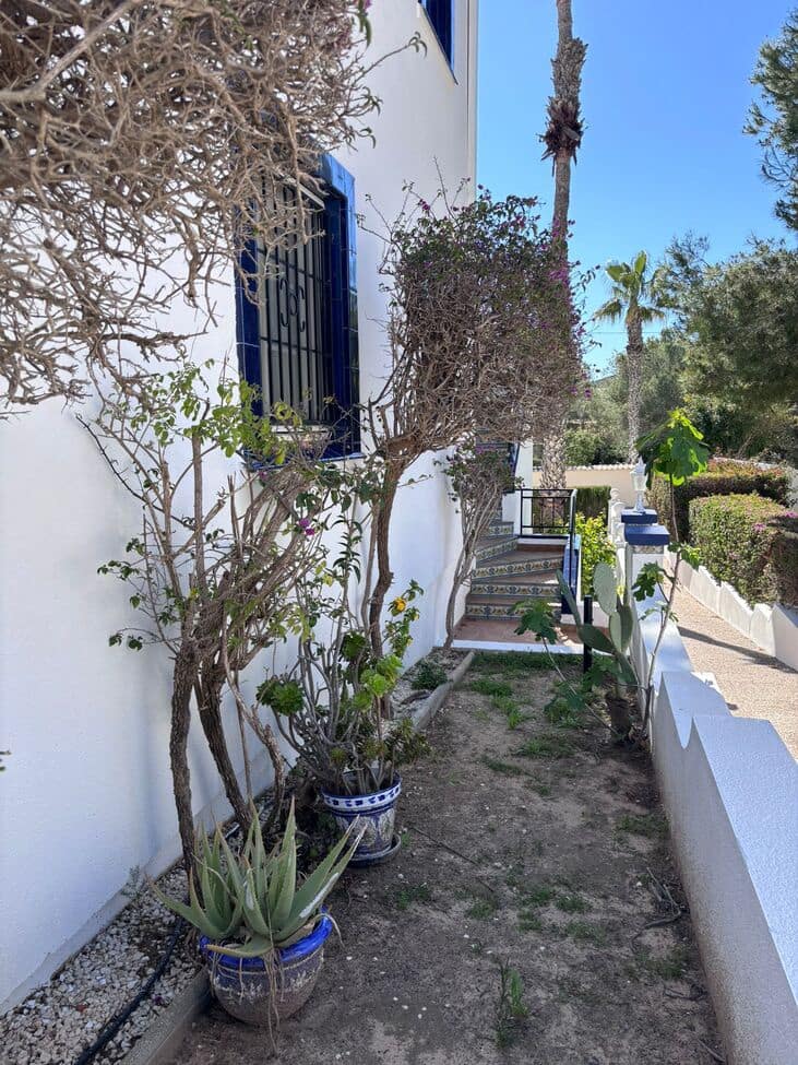 2 bedroom Penthouse for sale in Villamartin with pool garage - € 205,000 (Ref: 9700141)