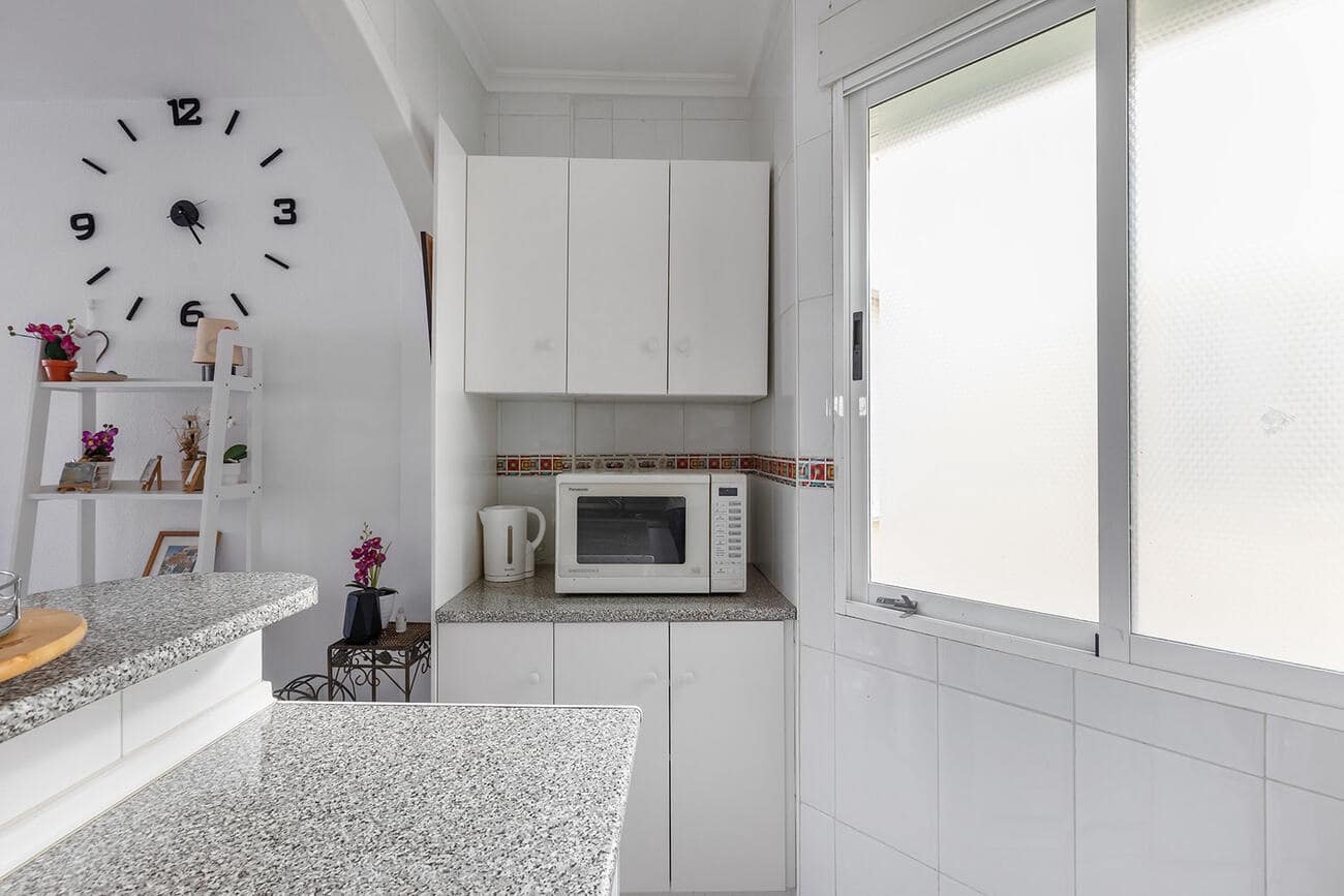 2 bedroom Apartment for sale in Playa Flamenca with pool - € 149,000 (Ref: 9703288)