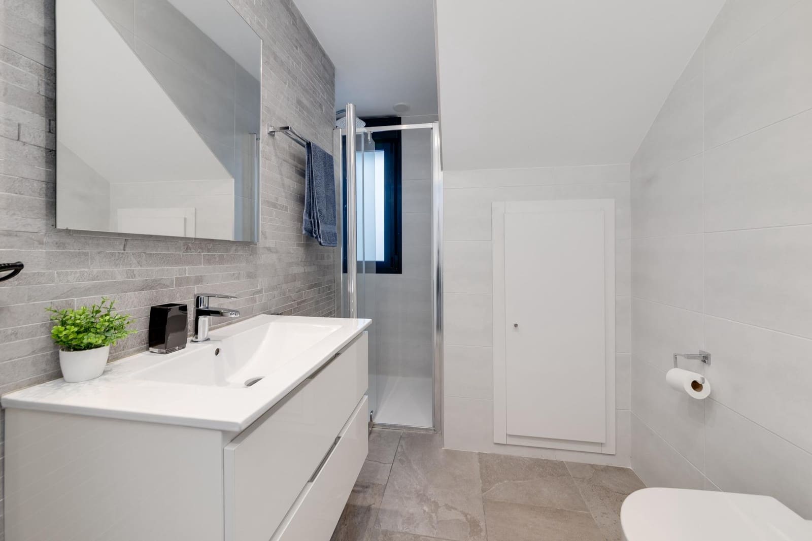 3 soveværelse Villa til salg i Cabo Roig med swimmingpool garage - € 450.000 (Ref: 9703294)