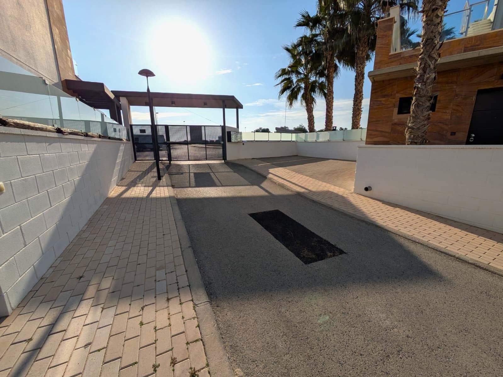 3 soveværelse Villa til salg i Cabo Roig med swimmingpool garage - € 450.000 (Ref: 9703294)