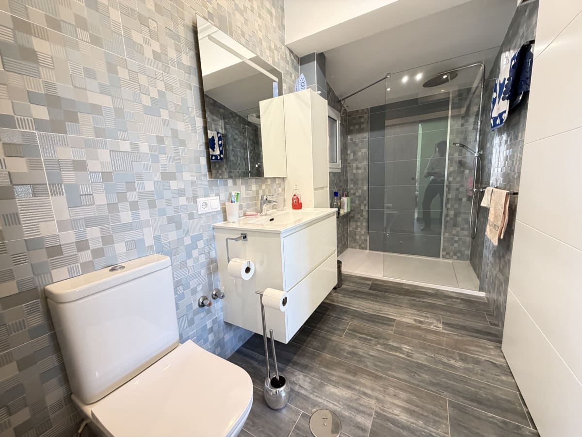 3 sypialnia Willa na sprzedaż w Villamartin z basenem garażem - 399 000 € (Ref: 9703300)