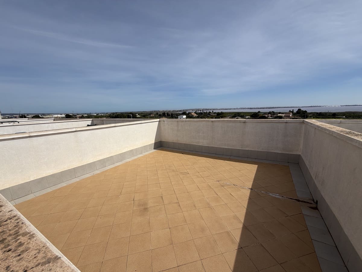 Apartamento de 2 habitaciones en Los Montesinos en venta - 119.995 € (Ref: 9703301)